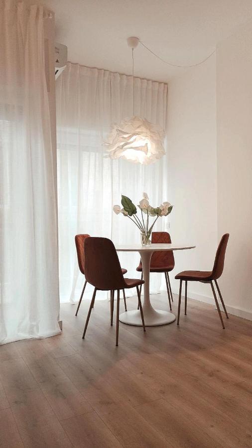 Apartament So Fine Petruzzelli Flat Bari Zewnętrze zdjęcie